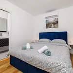 House Scaena