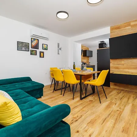 House Scaena Dom wakacyjny Jadranovo