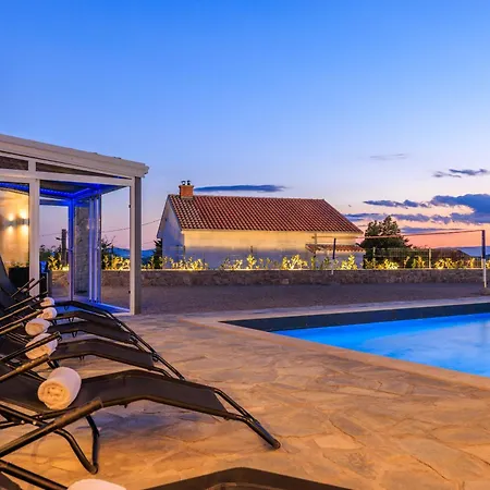 Dom wakacyjny House Scaena