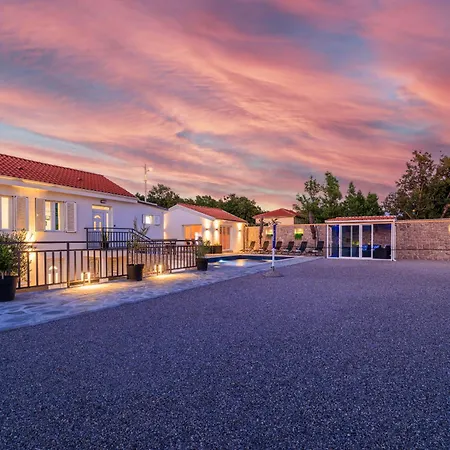 Dom wakacyjny House Scaena