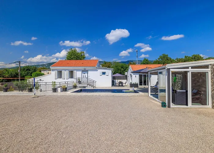 House Scaena