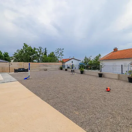 Holiday home House Scaena