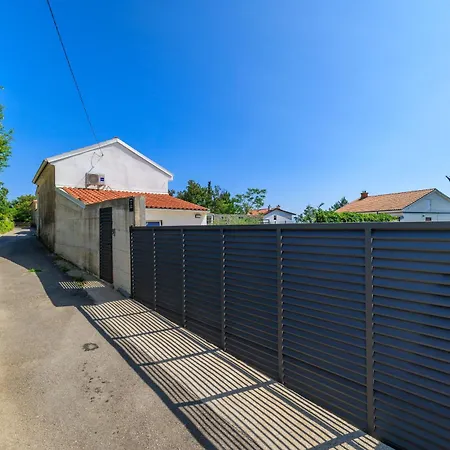 Holiday home House Scaena