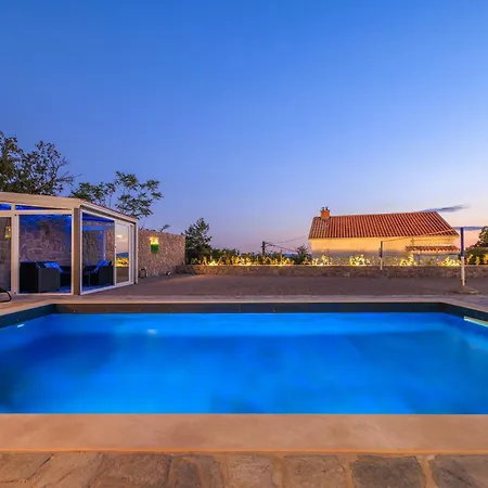 Prázdninový dům House Scaena *