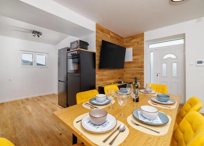 Holiday home House Scaena