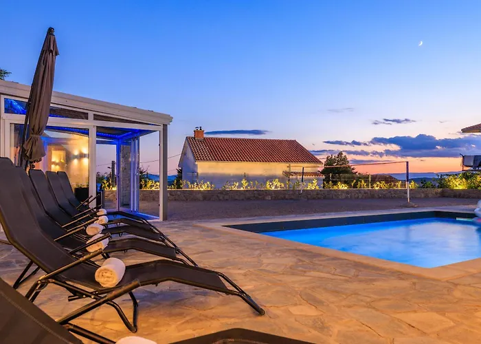 Holiday home House Scaena